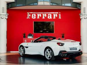 Ferrari Portofino ADAS*SONDERLACK*PASS.DISPLAY*MADM*LOGO Bild 4