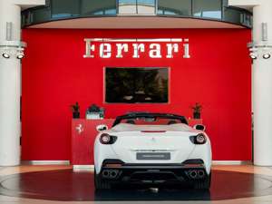 Ferrari Portofino ADAS*SONDERLACK*PASS.DISPLAY*MADM*LOGO Bild 5