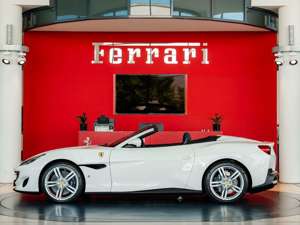 Ferrari Portofino ADAS*SONDERLACK*PASS.DISPLAY*MADM*LOGO Bild 3