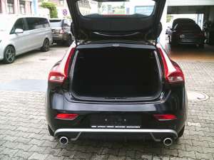 Volvo V40 Momentum Bild 5
