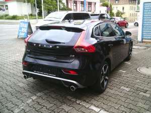 Volvo V40 Momentum Bild 4
