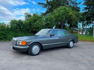 Mercedes-Benz 380 380SE (W126)