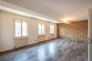 Außergewöhnliche 4 Zimmer Maisonette-Wohnung | Traumhafte Aussicht | Großes Potential | Esslingen Bild 5