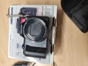 Superzoom-Kamera 16 MP Medion