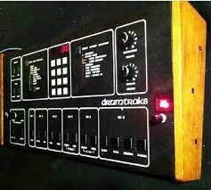 suche heile+defekte 1960er El.Gitarre e-Bass Amp Echo Effekte zb Höfner Framus Klemt Dynacord Synthi Bild 6