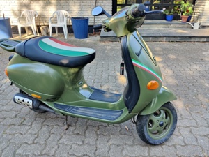 Piaggio Vespa ET2 (2 Takt, Mod. C16, BJ 2001)