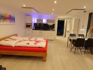Einzimmer-Ferienapartment mit beh. Hallenbad und Sauna   Sasbachwalden   Schwarzwald Bild 6