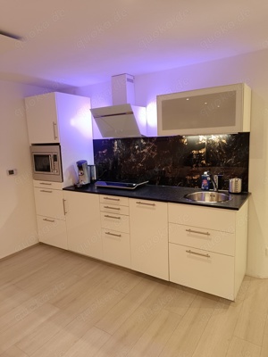 Einzimmer-Ferienapartment mit beh. Hallenbad und Sauna   Sasbachwalden   Schwarzwald Bild 8