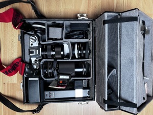Canon AE1 Spiegelreflex Analogkamera Teleobjektive Objektive Metzblitz