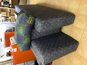 Couch Aufklappbar- 200x80x160 zu verschenken