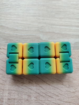 Infinity Cube mit Herz Mustern. 3D Druck. Spielzeug. Geschenk