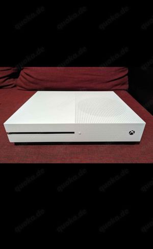 Xbox One S 1TB mit Controller Top Zustand!