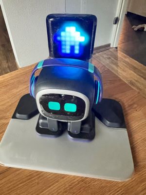  EMO Roboter Pet - Living AI EMO goHome + EMO + 4x EMO Smart Light + 2x EMO Cloth Bild 3