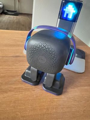  EMO Roboter Pet - Living AI EMO goHome + EMO + 4x EMO Smart Light + 2x EMO Cloth Bild 2