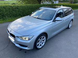 BMW 320 320d Touring xDrive