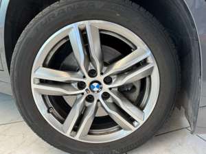 BMW X1 xDrive 20i M-Paket - Automatik/AHK/LED/ACC Bild 4