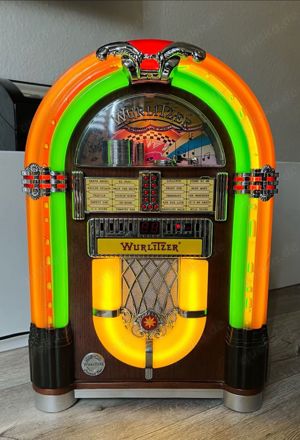 Wurlitzer Mini Baby-Bubbler Jukebox Modell 9952