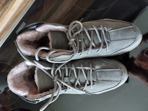 bequeme, gefütterte Schuhe Bild 2
