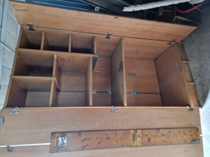 Sattelschrank  Stallschrank  Aufbewahrungsschrank zu verkaufen 