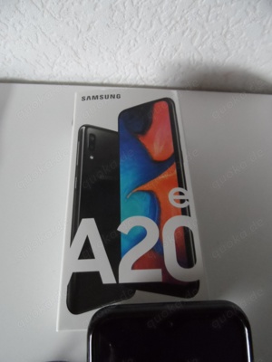 Samsung Galaxy A20e Handy