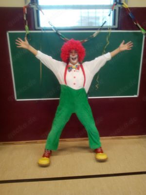 Clown Ambrosi, Kinderzauberei, Ballonmodellage, vielseitige Kinderunterhaltung