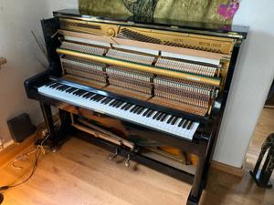 Yamaha U1 Konzertklavier