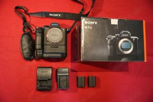 Sony Alpha 7R II 7R 2 7 R II Gehäuse + BP VG-C2EM, alles in OVP