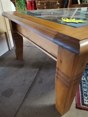 rechteckiger Couchtisch Holz Glas Rattan Bild 2
