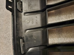 BMW X1 Kühlergrill links+rechts Bild 7