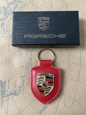 Porsche Schlüsselanhänger rot