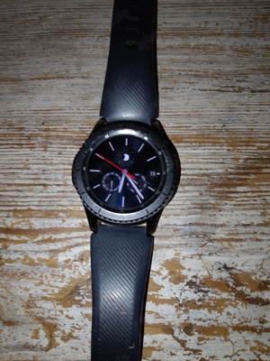 Samsung Gear S3 Frontier smart watch