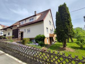 Einfamilienhaus, mit großem Grundstück, in 72622 Nürtingen (Neckarhausen)