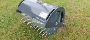 Aerifizierwalze mieten Master Lawn Spiker Lüfterwalze Rasen Aerifizierer 