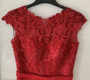 Abendkleid Gr.34 rot mit Blumenmuster und rotem Strass