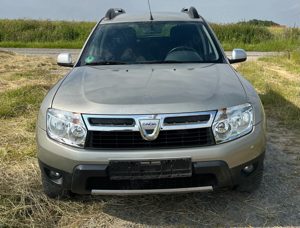 Dacia  Duster  1,6 16v Geländewagen  