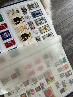 alte Briefmarken Alben mit Briefmarken  Bild 3