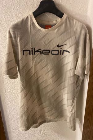 Nike T-Shirt Nike Air Weiß Herren The athletic dept. Größe 48 50