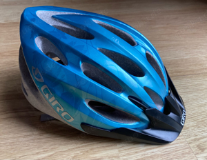 GIRO Fahrradhelm Kinder hellblau   türkis