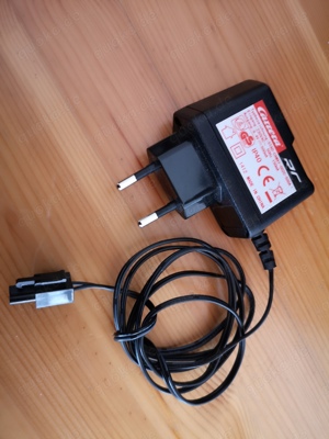 Carrera Akku Ladegerät Modell IP40 8,4V 500mA Bild 2