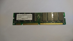 256 MB SDRAM Speicher