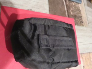 Mäppchen, schwarz, zu verschenken    Bild 2