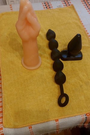 Suche Ihn für AV und Dildospiele 