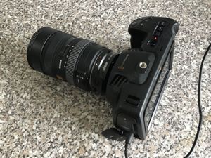 Blackmagic Pocket Cinema Kamera 4k mit Sigma 816mm 14.55.6 HSM und EFM43 MT