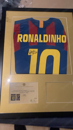 Ronaldinho Trikot mit Unterschrift + Video + Zertifikat