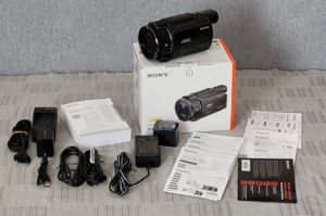 Sony FDRAX53  4K Ultra Camcorder, in OVP, erst 8Monate alt, mit Zubehrpaket