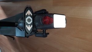 NINEBOT KICKSCOOTER MAX G30D II E-Scooter (10 Zoll, Schwarz) 