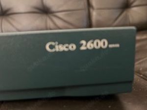 Cisco Router 2600 2 Stück