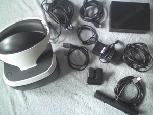  Sony VR Brille mit Kamera und allen dazugehörigen Anschlusskabel für die PS4.