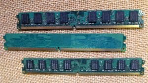 Kingston RAM-Speicher KVR667D2N5 2G 1G Slim Low Profile Bild 3