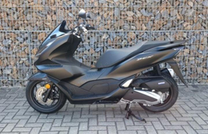 Honda Pcx 125   2024